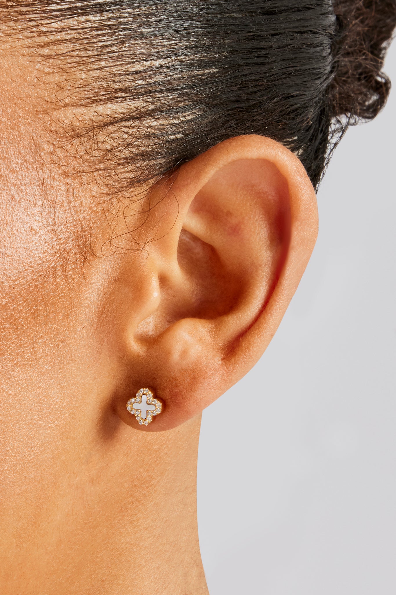 Ohrstecker mit Motiv aus Perlmutt – 8 mm